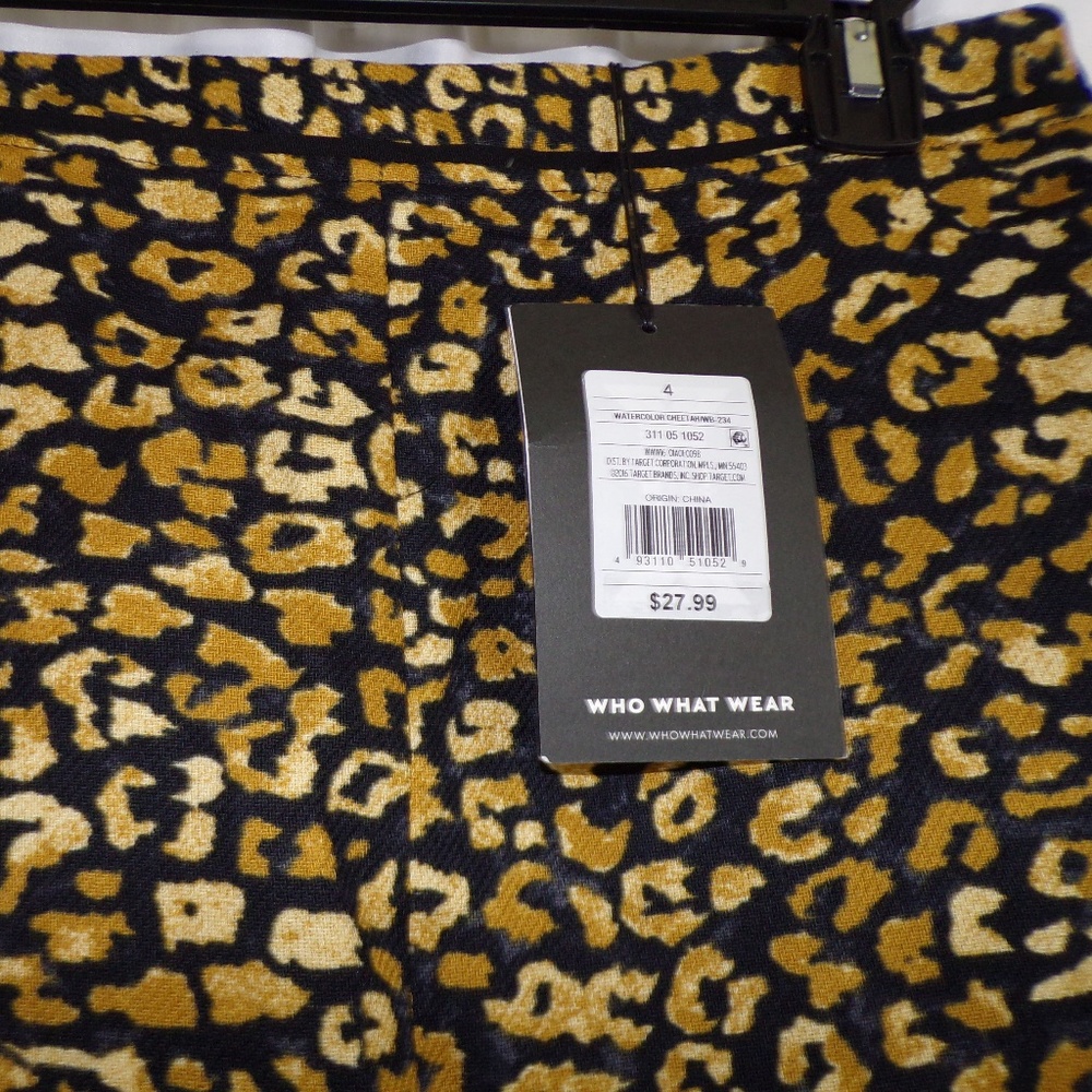 3 For $15 Women's Size 4 Animal Print Pencil Skirt - Picture 3 of 7
